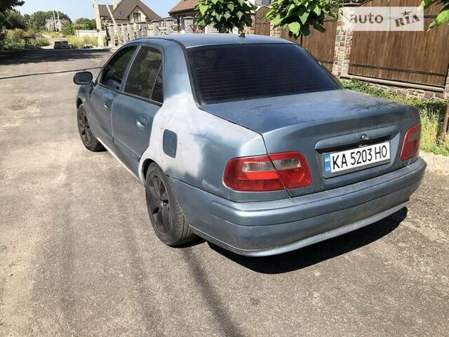 Синий Мицубиси Харизма, объемом двигателя 1.6 л и пробегом 190 тыс. км за 2600 $, фото 2 на Automoto.ua