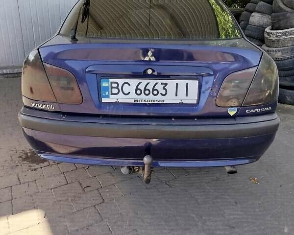 Синий Мицубиси Харизма, объемом двигателя 1.87 л и пробегом 270 тыс. км за 3000 $, фото 10 на Automoto.ua