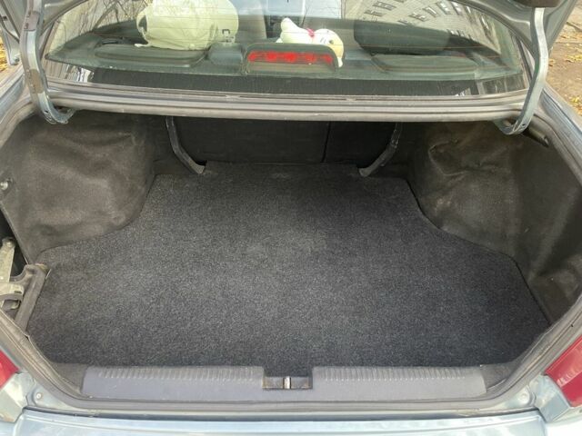 Міцубісі Харизма 2003 у Дніпро (Дніпропетровську) на Automoto.ua Зелений Міцубісі Харизма, об'ємом двигуна 1.6 л та пробігом 267 тис. км за 2700 $, фото 5 на Automoto.ua