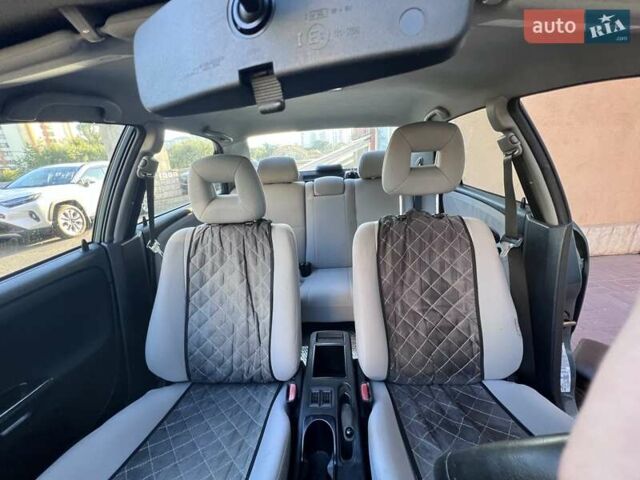 Зеленый Мицубиси Харизма, объемом двигателя 1.6 л и пробегом 193 тыс. км за 3456 $, фото 8 на Automoto.ua