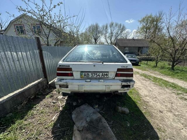 Мицубиси Кольт 1987 в Хмельницком на Automoto.ua Белый Мицубиси Кольт, объемом двигателя 0 л и пробегом 400 тыс. км за 480 $, фото 2 на Automoto.ua