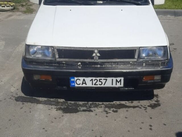 Білий Міцубісі Кольт, об'ємом двигуна 1.5 л та пробігом 2 тис. км за 600 $, фото 3 на Automoto.ua