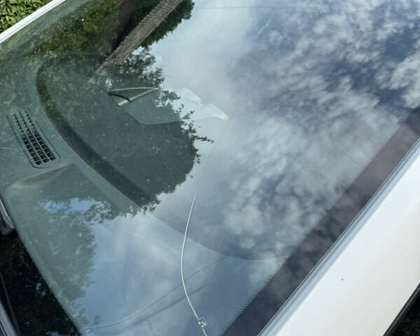 Білий Міцубісі Кольт, об'ємом двигуна 1.3 л та пробігом 168 тис. км за 3900 $, фото 10 на Automoto.ua