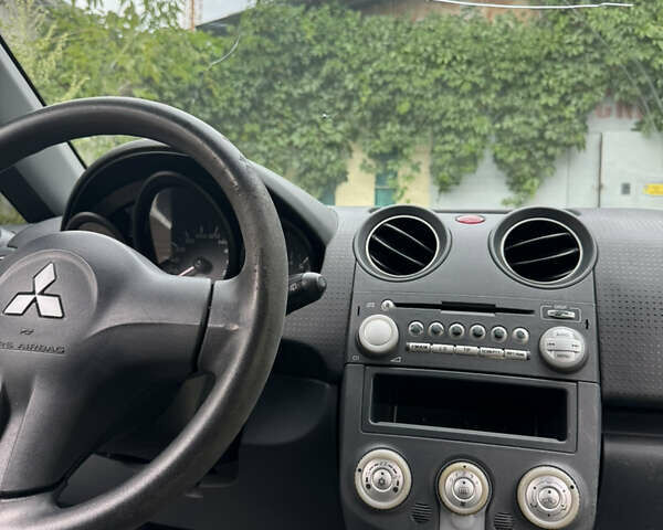 Білий Міцубісі Кольт, об'ємом двигуна 1.3 л та пробігом 168 тис. км за 3900 $, фото 12 на Automoto.ua