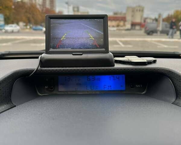 Белый Мицубиси Кольт, объемом двигателя 1.3 л и пробегом 110 тыс. км за 4700 $, фото 7 на Automoto.ua