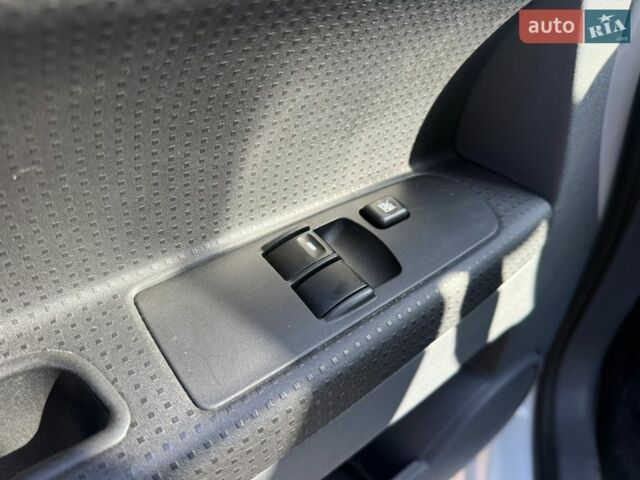 Белый Мицубиси Кольт, объемом двигателя 1.3 л и пробегом 125 тыс. км за 6100 $, фото 17 на Automoto.ua