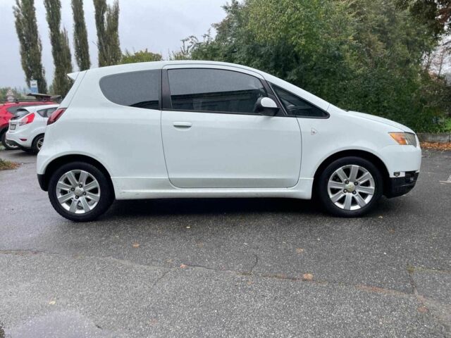 Білий Міцубісі Кольт, об'ємом двигуна 1.1 л та пробігом 158 тис. км за 4890 $, фото 6 на Automoto.ua