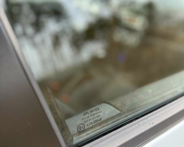 Білий Міцубісі Кольт, об'ємом двигуна 1.12 л та пробігом 203 тис. км за 4900 $, фото 6 на Automoto.ua