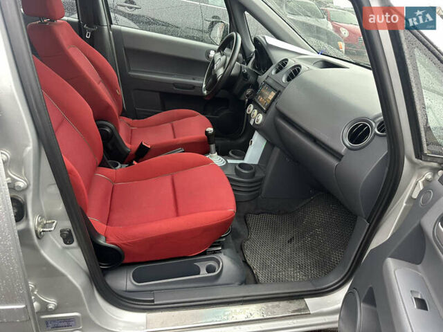 Бежевый Мицубиси Кольт, объемом двигателя 1.3 л и пробегом 189 тыс. км за 3850 $, фото 22 на Automoto.ua