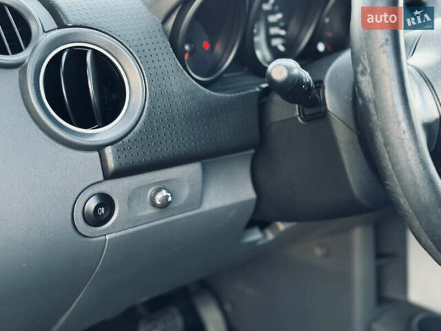 Міцубісі Кольт 2008 у Одесі на Automoto.ua Бежевий Міцубісі Кольт, об'ємом двигуна 1.33 л та пробігом 138 тис. км за 5000 $, фото 14 на Automoto.ua
