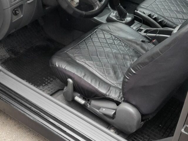 Чорний Міцубісі Кольт, об'ємом двигуна 1.3 л та пробігом 1000 тис. км за 3650 $, фото 6 на Automoto.ua