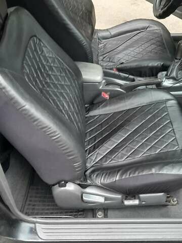 Чорний Міцубісі Кольт, об'ємом двигуна 1.3 л та пробігом 258 тис. км за 3650 $, фото 5 на Automoto.ua