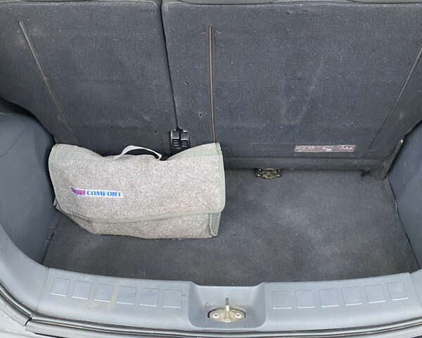 Черный Мицубиси Кольт, объемом двигателя 1.3 л и пробегом 114 тыс. км за 4000 $, фото 20 на Automoto.ua