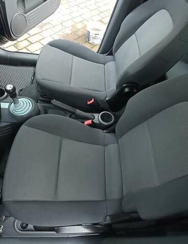 Міцубісі Кольт 2005 у Житомирі на Automoto.ua Чорний Міцубісі Кольт, об'ємом двигуна 1.33 л та пробігом 156 тис. км за 3598 $, фото 48 на Automoto.ua