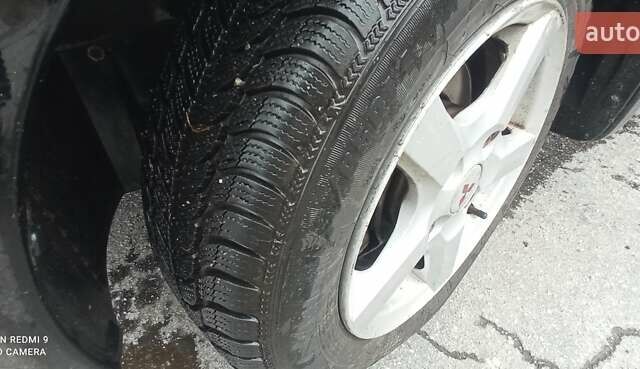 Міцубісі Кольт 2005 у Житомирі на Automoto.ua Чорний Міцубісі Кольт, об'ємом двигуна 1.33 л та пробігом 156 тис. км за 3598 $, фото 17 на Automoto.ua