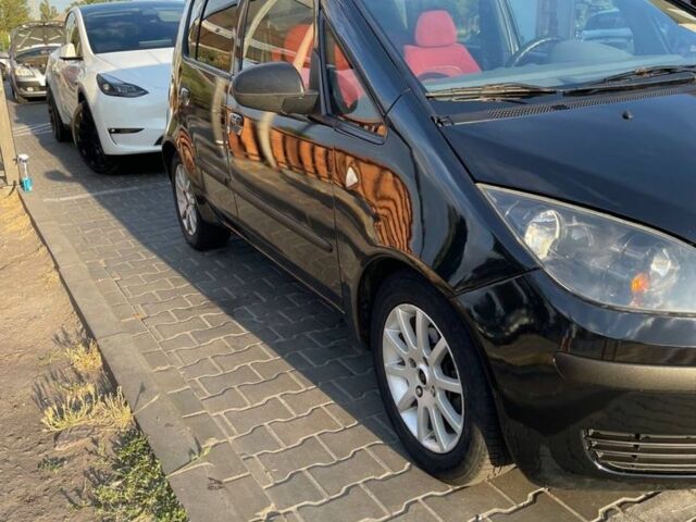 Черный Мицубиси Кольт, объемом двигателя 1.3 л и пробегом 2 тыс. км за 4300 $, фото 1 на Automoto.ua