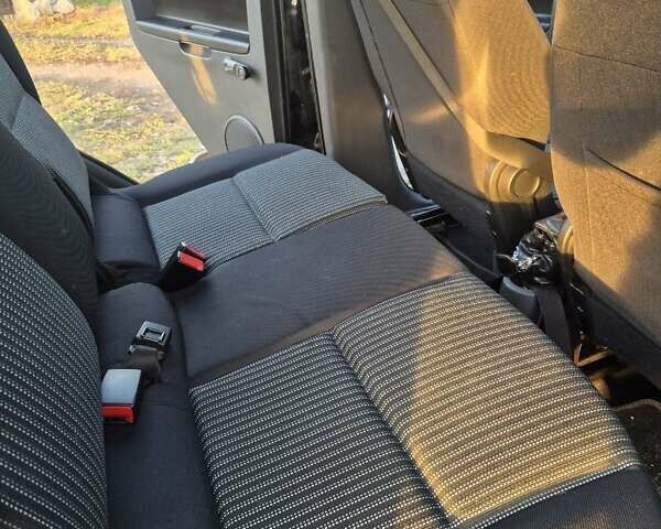 Чорний Міцубісі Кольт, об'ємом двигуна 1.33 л та пробігом 184 тис. км за 5000 $, фото 10 на Automoto.ua