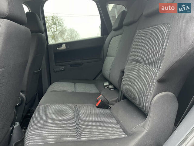 Чорний Міцубісі Кольт, об'ємом двигуна 1.3 л та пробігом 184 тис. км за 5000 $, фото 19 на Automoto.ua