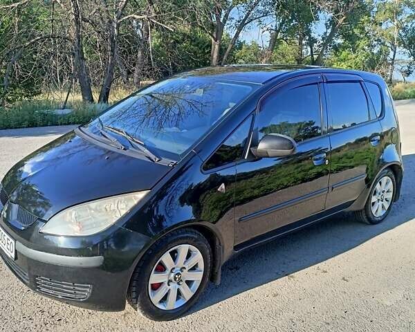 Чорний Міцубісі Кольт, об'ємом двигуна 1.33 л та пробігом 300 тис. км за 4200 $, фото 5 на Automoto.ua