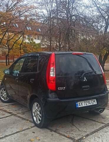 Чорний Міцубісі Кольт, об'ємом двигуна 1.3 л та пробігом 200 тис. км за 3000 $, фото 8 на Automoto.ua