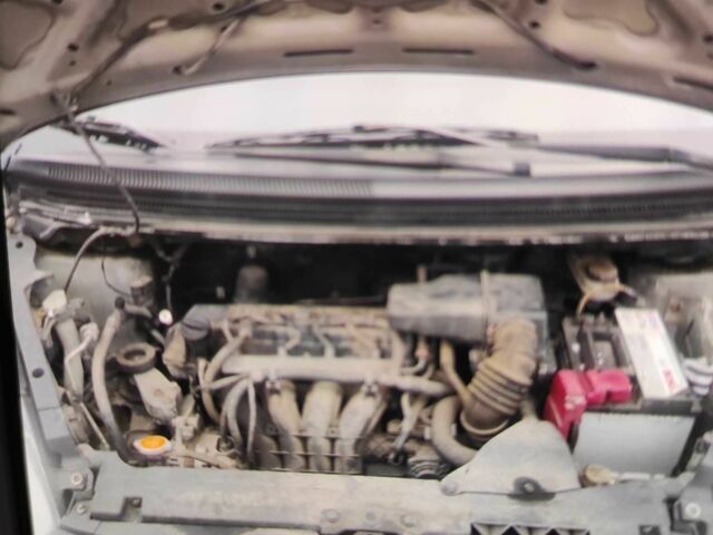 Чорний Міцубісі Кольт, об'ємом двигуна 1.3 л та пробігом 184 тис. км за 5000 $, фото 11 на Automoto.ua