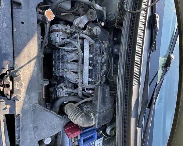 Чорний Міцубісі Кольт, об'ємом двигуна 1.33 л та пробігом 230 тис. км за 4000 $, фото 6 на Automoto.ua