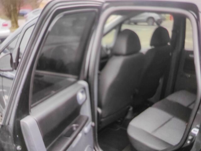 Чорний Міцубісі Кольт, об'ємом двигуна 1.3 л та пробігом 184 тис. км за 5000 $, фото 8 на Automoto.ua