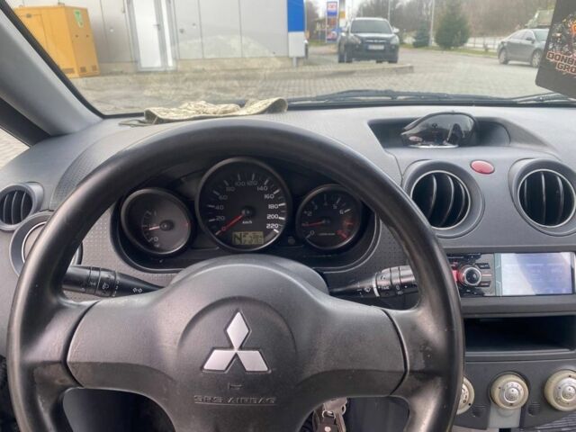 Черный Мицубиси Кольт, объемом двигателя 1.3 л и пробегом 213 тыс. км за 3700 $, фото 8 на Automoto.ua