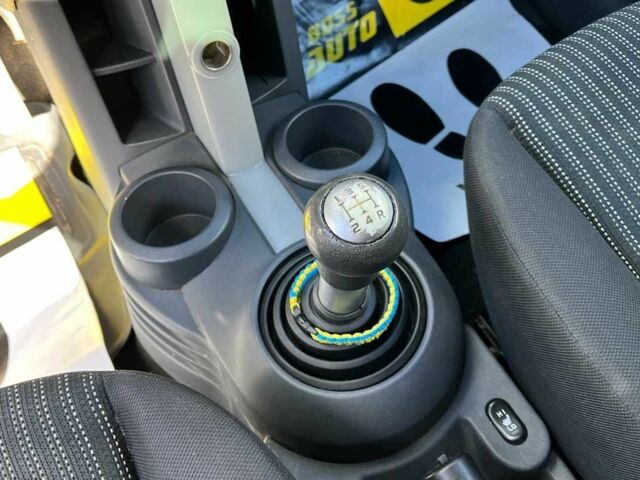 Мицубиси Кольт 2008 в Коломые на Automoto.ua Черный Мицубиси Кольт, объемом двигателя 1.3 л и пробегом 217 тыс. км за 4400 $, фото 12 на Automoto.ua