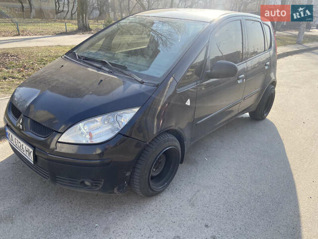Чорний Міцубісі Кольт, об'ємом двигуна 1.5 л та пробігом 250 тис. км за 4000 $, фото 3 на Automoto.ua