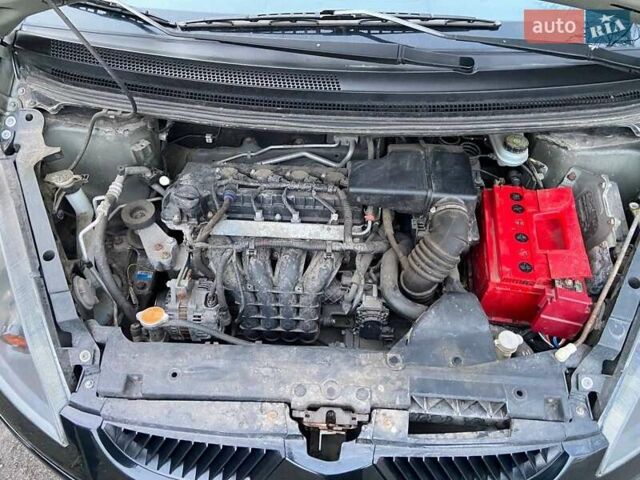 Черный Мицубиси Кольт, объемом двигателя 1.33 л и пробегом 133 тыс. км за 4000 $, фото 13 на Automoto.ua