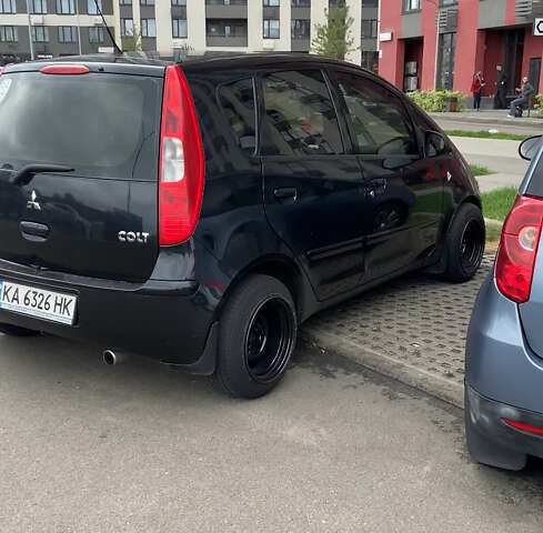 Чорний Міцубісі Кольт, об'ємом двигуна 1.5 л та пробігом 250 тис. км за 4000 $, фото 10 на Automoto.ua