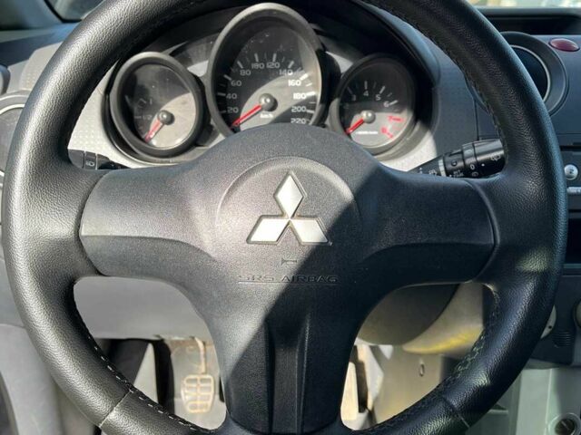 Мицубиси Кольт 2008 в Коломые на Automoto.ua Черный Мицубиси Кольт, объемом двигателя 1.3 л и пробегом 217 тыс. км за 4400 $, фото 10 на Automoto.ua