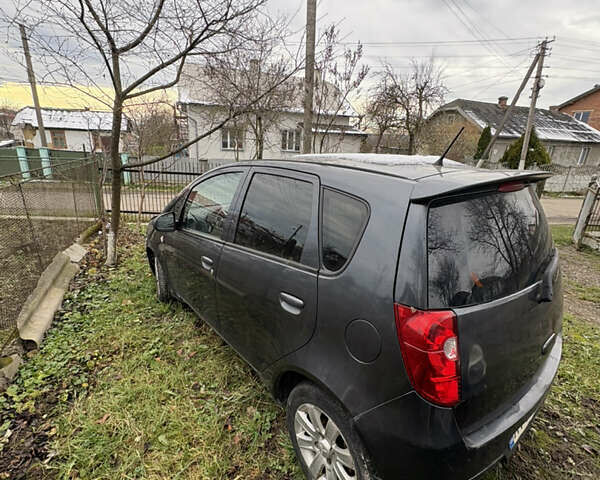 Черный Мицубиси Кольт, объемом двигателя 1.33 л и пробегом 180 тыс. км за 2700 $, фото 2 на Automoto.ua