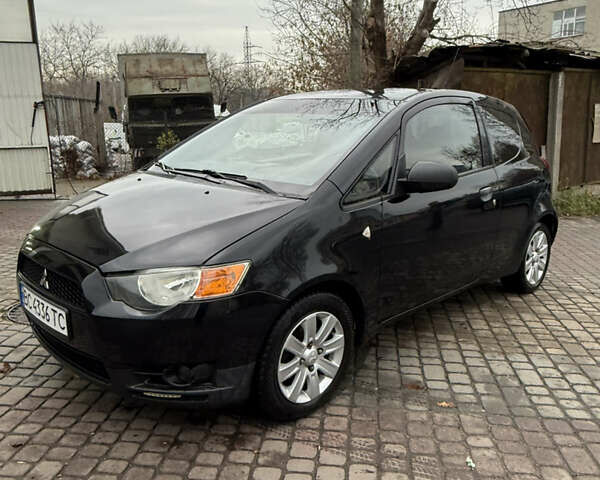Черный Мицубиси Кольт, объемом двигателя 1.1 л и пробегом 250 тыс. км за 3700 $, фото 2 на Automoto.ua