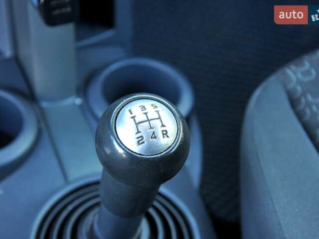 Черный Мицубиси Кольт, объемом двигателя 1.12 л и пробегом 251 тыс. км за 3800 $, фото 20 на Automoto.ua