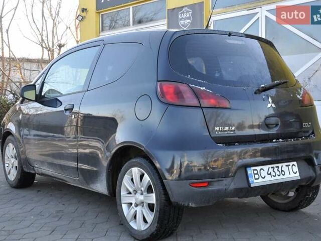 Черный Мицубиси Кольт, объемом двигателя 1.12 л и пробегом 251 тыс. км за 3800 $, фото 11 на Automoto.ua