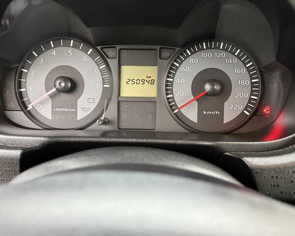 Чорний Міцубісі Кольт, об'ємом двигуна 1.33 л та пробігом 250 тис. км за 4000 $, фото 14 на Automoto.ua