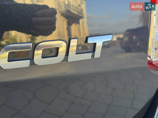 Чорний Міцубісі Кольт, об'ємом двигуна 1.3 л та пробігом 170 тис. км за 7100 $, фото 7 на Automoto.ua