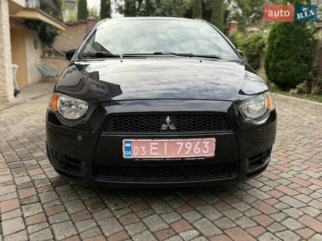 Черный Мицубиси Кольт, объемом двигателя 1.3 л и пробегом 173 тыс. км за 5800 $, фото 2 на Automoto.ua