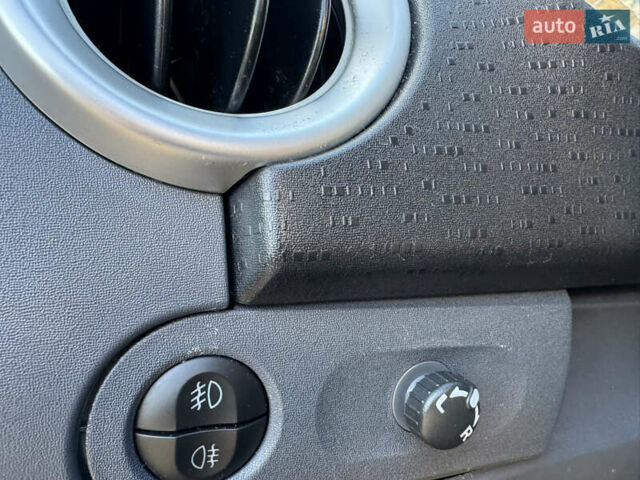 Чорний Міцубісі Кольт, об'ємом двигуна 1.3 л та пробігом 170 тис. км за 7100 $, фото 13 на Automoto.ua