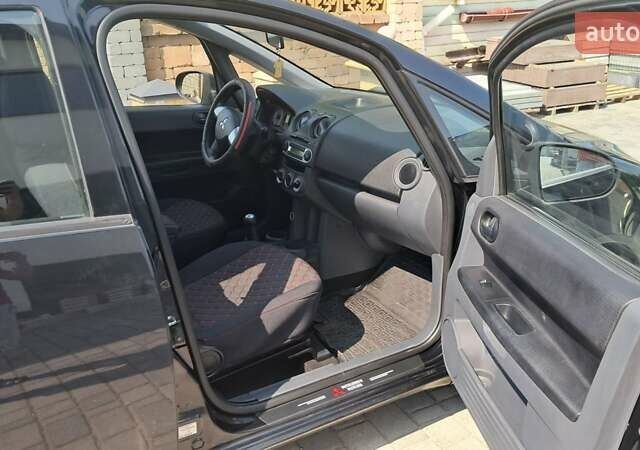 Чорний Міцубісі Кольт, об'ємом двигуна 1.3 л та пробігом 105 тис. км за 6800 $, фото 13 на Automoto.ua