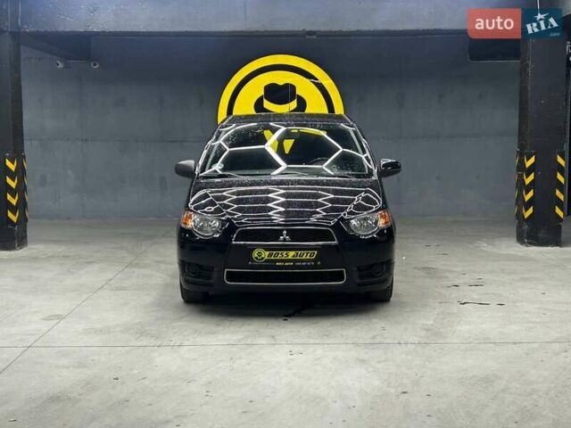 Черный Мицубиси Кольт, объемом двигателя 1.1 л и пробегом 140 тыс. км за 5600 $, фото 1 на Automoto.ua