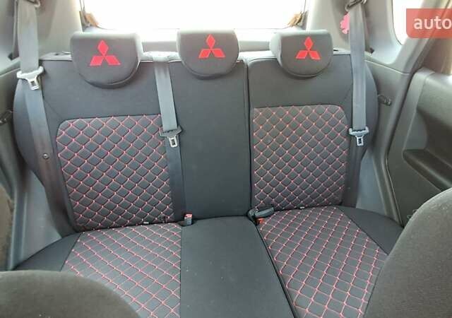 Чорний Міцубісі Кольт, об'ємом двигуна 1.3 л та пробігом 105 тис. км за 6800 $, фото 18 на Automoto.ua