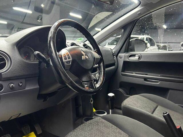 Чорний Міцубісі Кольт, об'ємом двигуна 1.1 л та пробігом 140 тис. км за 5600 $, фото 7 на Automoto.ua