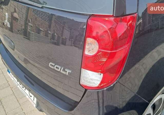 Чорний Міцубісі Кольт, об'ємом двигуна 1.3 л та пробігом 105 тис. км за 6800 $, фото 10 на Automoto.ua