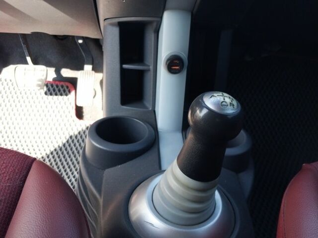 Черный Мицубиси Кольт, объемом двигателя 1.3 л и пробегом 166 тыс. км за 3500 $, фото 7 на Automoto.ua