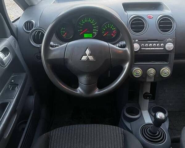 Коричневий Міцубісі Кольт, об'ємом двигуна 0 л та пробігом 266 тис. км за 3500 $, фото 3 на Automoto.ua