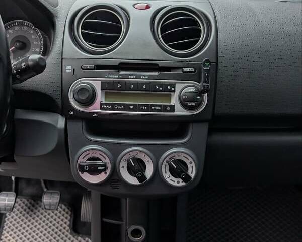 Коричневый Мицубиси Кольт, объемом двигателя 1.33 л и пробегом 110 тыс. км за 6800 $, фото 5 на Automoto.ua