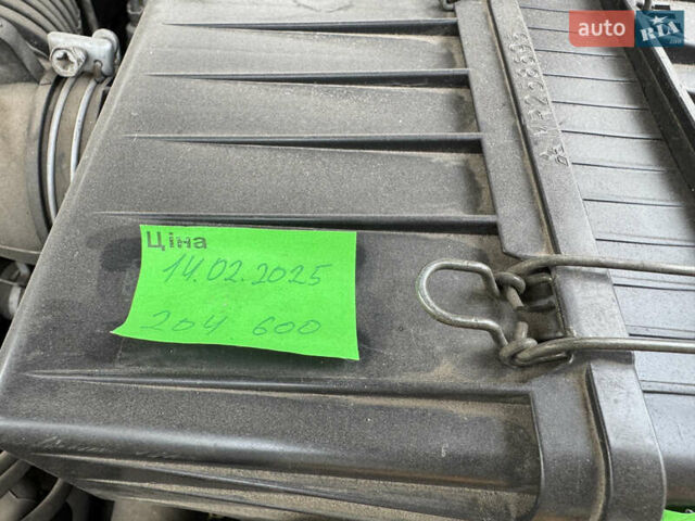 Красный Мицубиси Кольт, объемом двигателя 1.3 л и пробегом 210 тыс. км за 2500 $, фото 9 на Automoto.ua